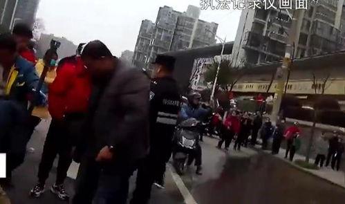 南京家长爆料事件视频曝光,校园暴力真相揭露 第2张 南京家长爆料事件视频曝光,校园暴力真相揭露 第2张