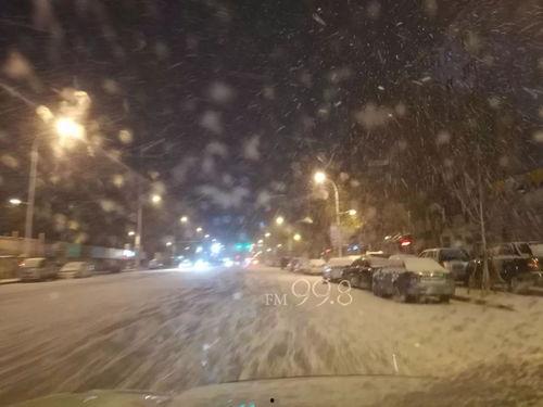 哈尔滨下雪爆料视频最新,冬日浪漫瞬间走红网络